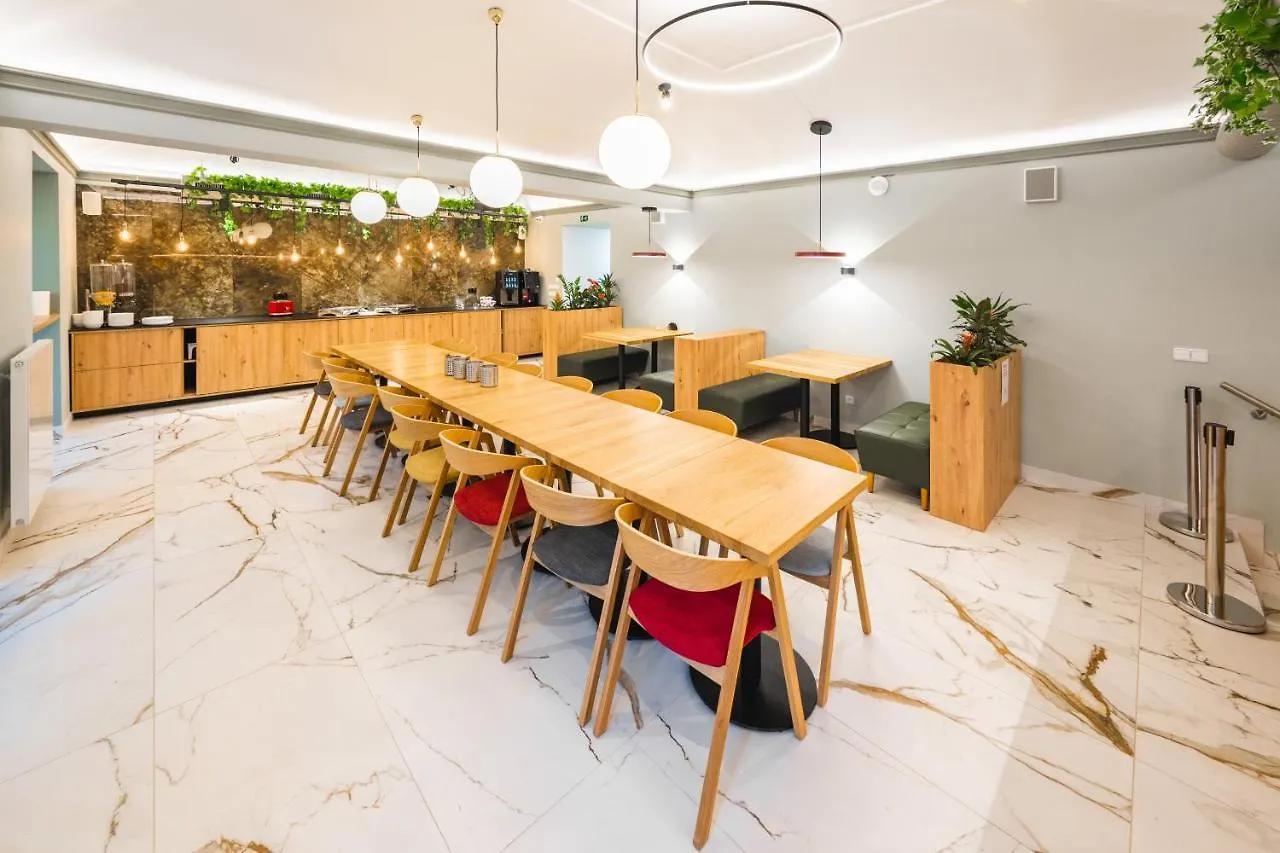 Luma Terra Prague Hostel Чехия