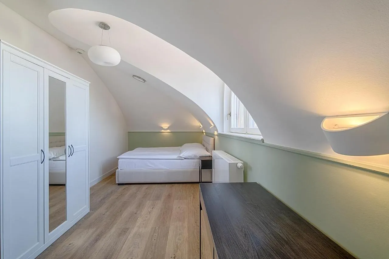 Luma Terra Prague Hostel 0*,